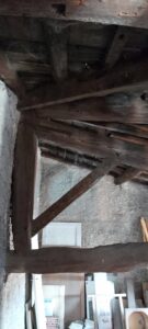 AVANT – Future séparation entre cuisine et salle d’eau