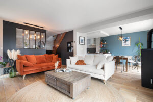 FAIRE ENTRER LA LUMIERE – Le salon