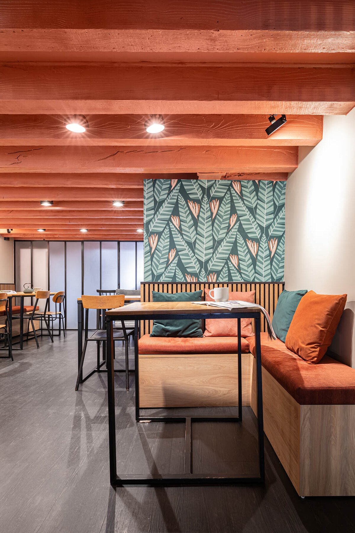 Øslow – cantine & café – La mezzanine